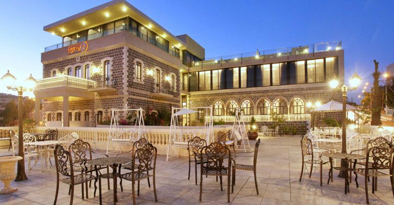 Header-About-001